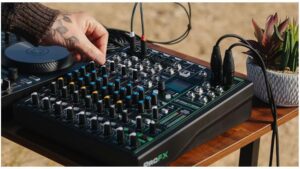 Read more about the article Mackie ProFX10 GO Mixer Review: The Best Battery-Powered Portable Mixer for DJs